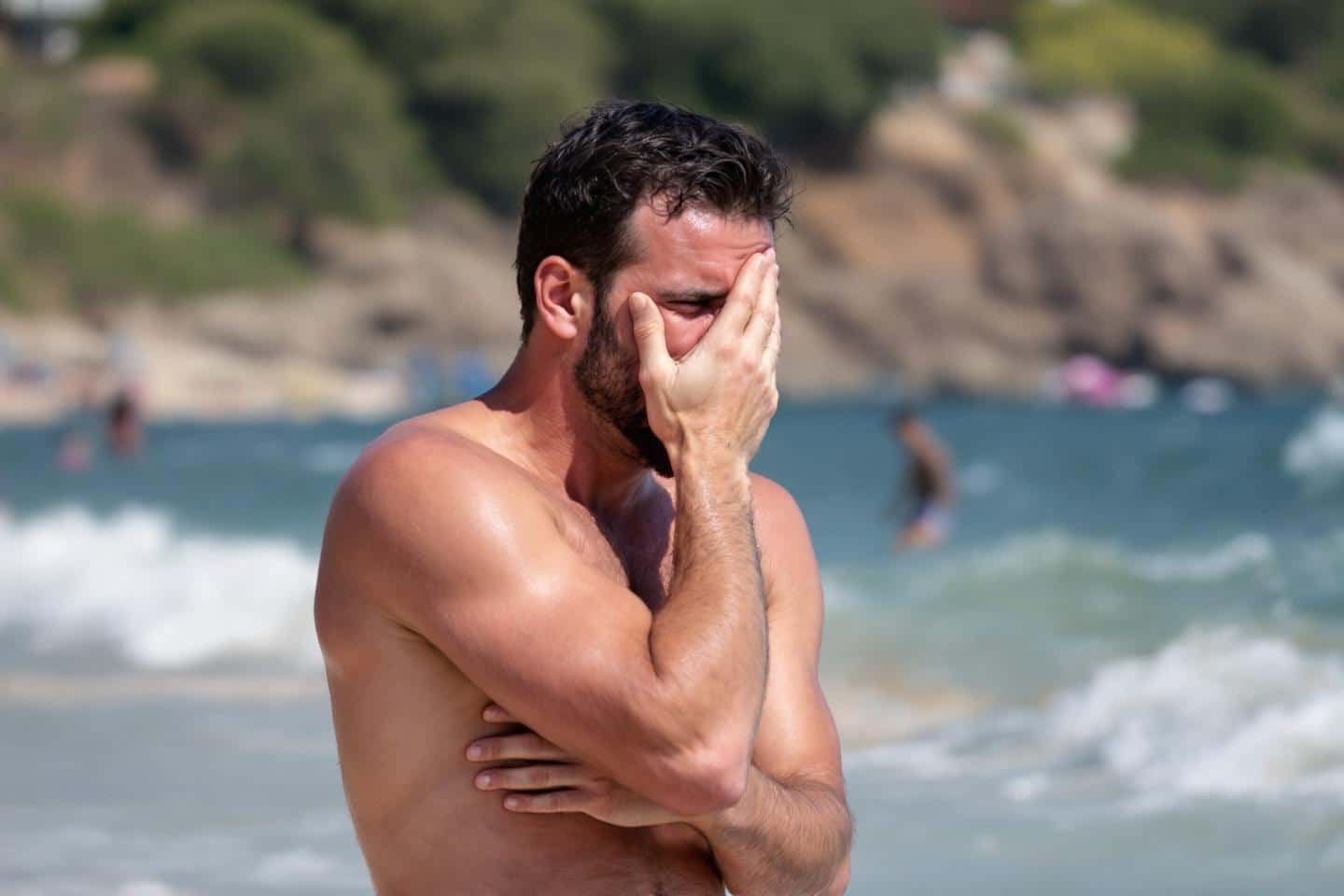 Comment arrêter de bander à la plage : astuces et conseils pratiques